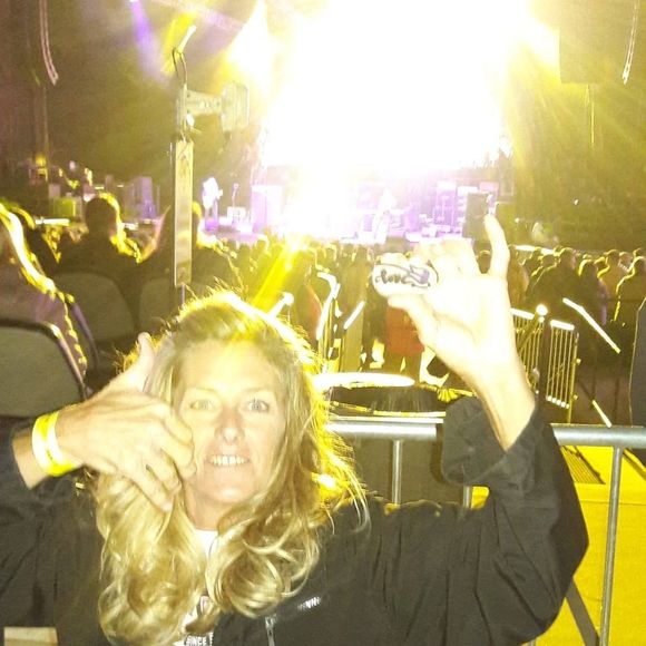 Meet your Posher, Kris - Picture 1 of 1